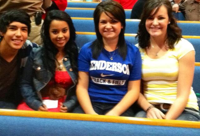 Mi padre bauticó yo.