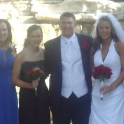 Mi hermano canarsó a Amanda.