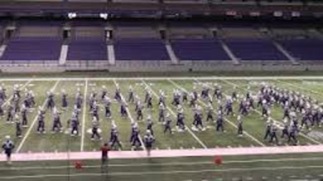 Me dirigí en la banda.