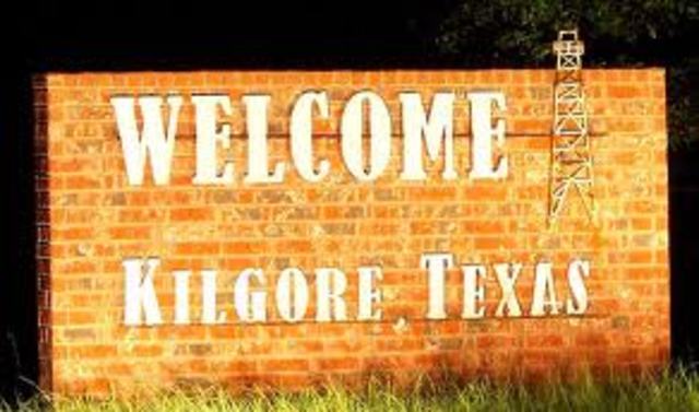 Mí hermana nació en Kilgore tx en veinte y ocho de mayo de dos mil cuatro