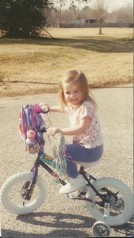 Mí primera ves de montar  una bicicleta en veinte y cinco de dicembre de dos mil