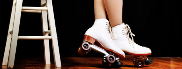 We start rollerblaiding!