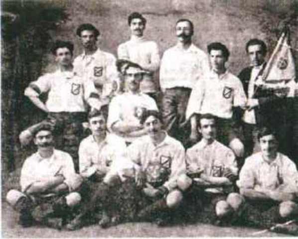 Ο πρώτος ποδοσφαιρικός αγώνας