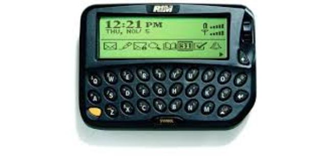 Primer dispositiu de marcació