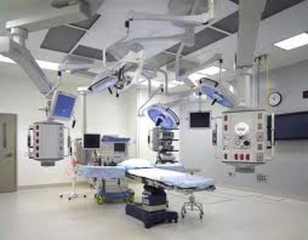 First surgery with the use of robots is performed