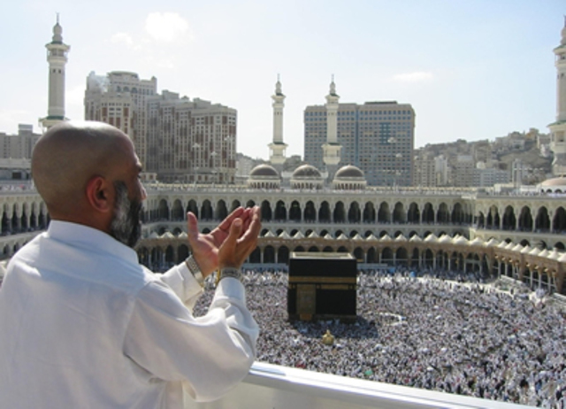 Islam was in crisis since Muhammad had to talked about Islam as monotheism