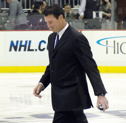 Penguins Announce Lemieux Has Cancer