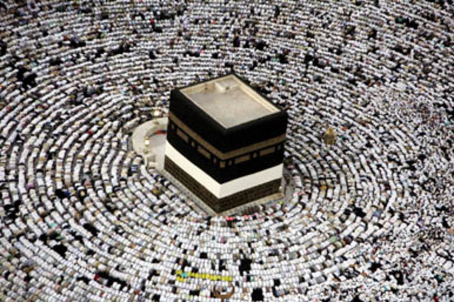 The Ka’aba cleansed