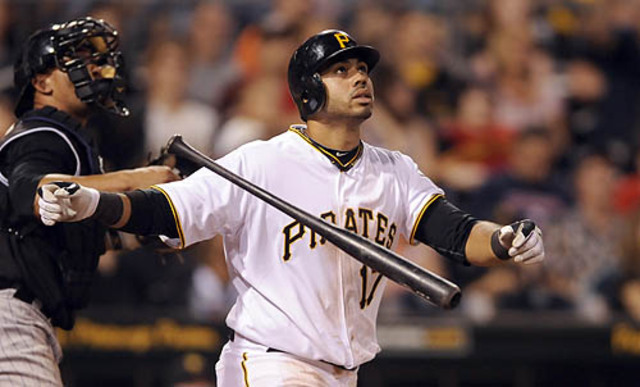 Alvarez Walk Off Home Run