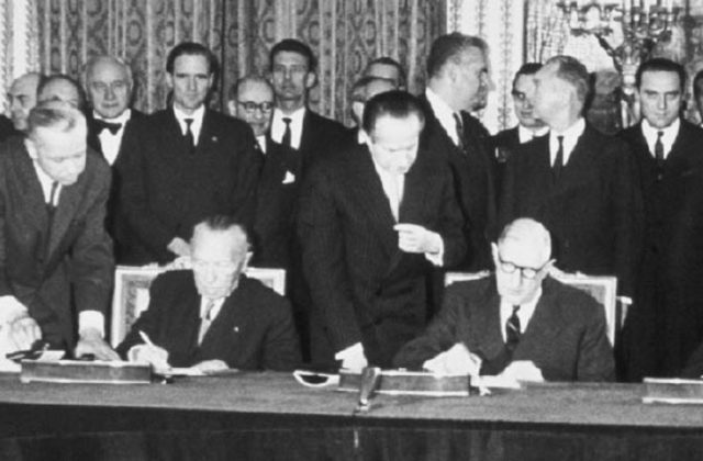 Elysee Agreement Signed
