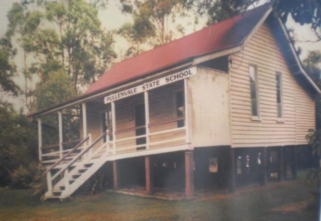 I started grade 5 at Pullenvale State School