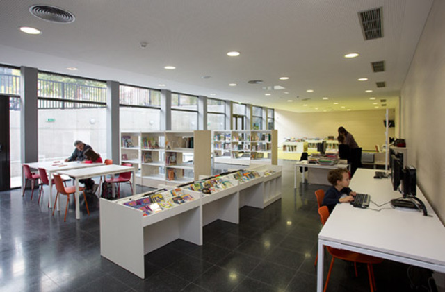 INICI DE VISITES GUIADES A LA BIBLIOTECA L'ATENEU