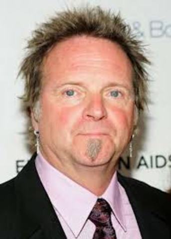 Joey Kramer was born.