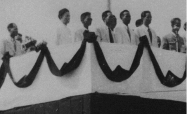 Ho Chi Minh declares an independent Vietnam, called the Democratic republic of Vietnam