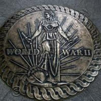 Timeline: WWII by: Quincy Smith