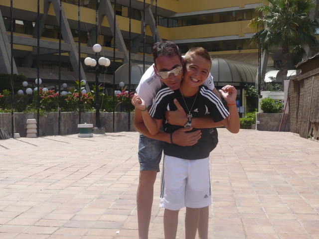 FUÍ DE VIAJE CON MIS PADRE A UN HOTEL LLAMADO "GOLF TRINIDAD"