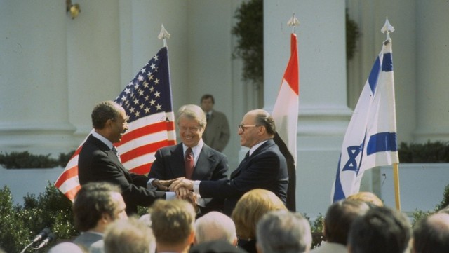 Carter and Israeli Prime Minister Menachem meet