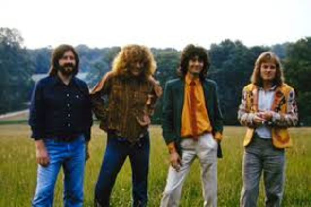 Atlantic Records sign Led Zepplin