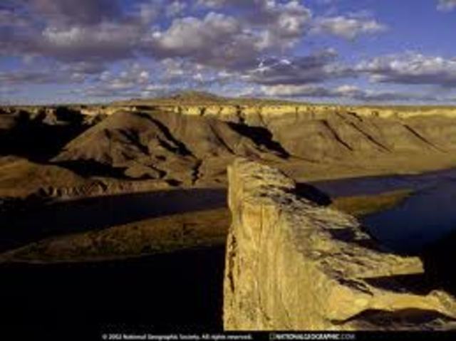 The Corps reach the White Cliffs region of Missouri