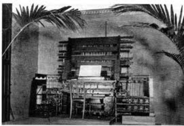 Teleharmonium Invented