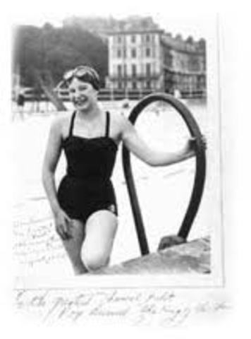 Marilyn started Swimming