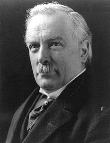 David Lloyd George becomes PM of Britain
