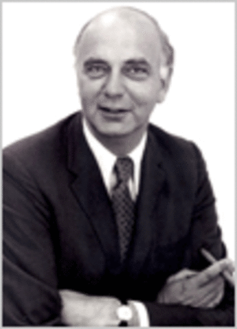 Paul Volcker becomes Federal Reserve Chairman