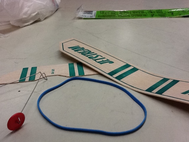 Start building the Jetstream airplane model