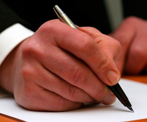 se firmo el PECE II (Pacto para la estabilidad, la competitividad, y el empleo)