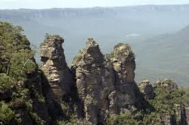 The Three Sisters.