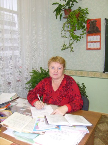 Первые руководители школы.