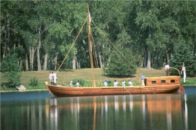 Lewis & Clark send keelboat