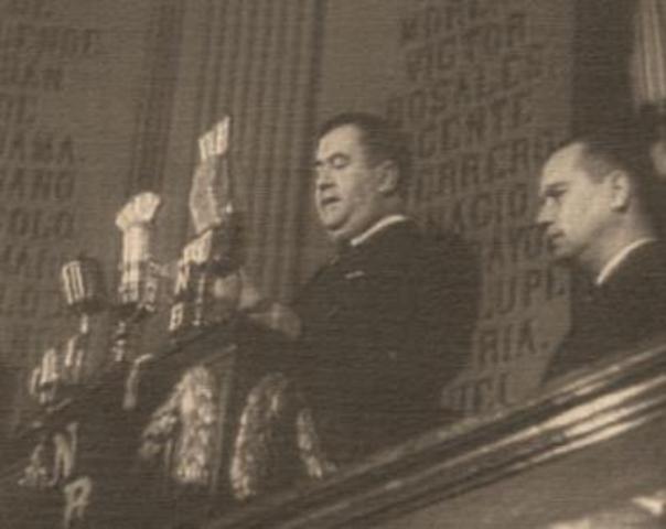 Inicia sexenio de Manuel Ávila Camacho.