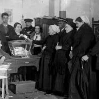 Timeline: Espanya i Catalunya del 1939 fins al segle XXI