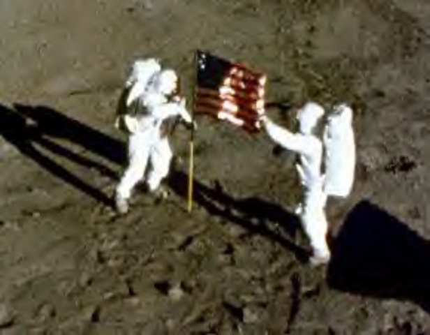 Apollo 11- First People to Walk on Moon