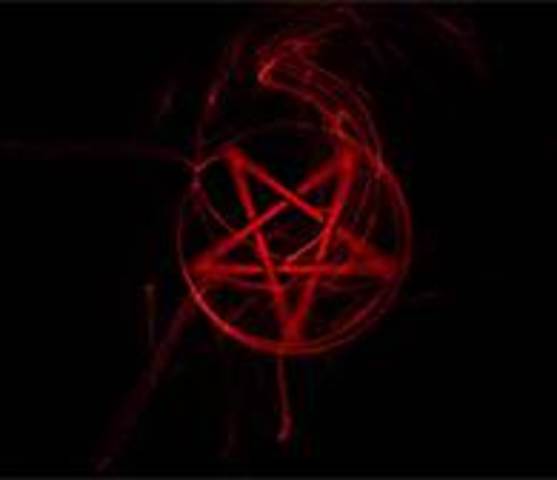 Sauniere leaves clues