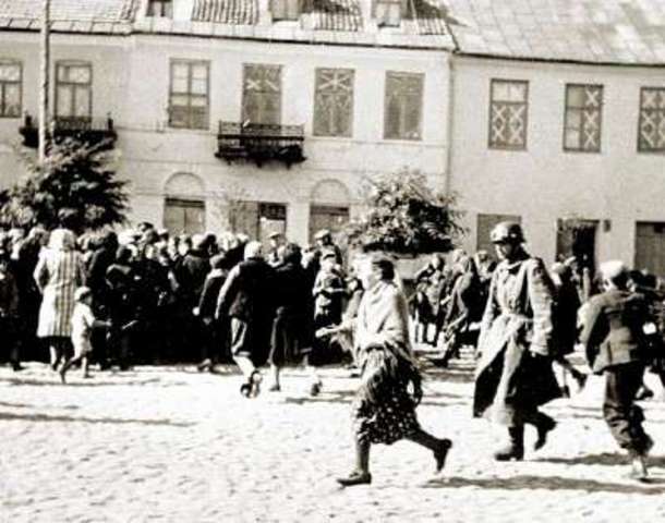 Chapter 18 Section 3 Jews