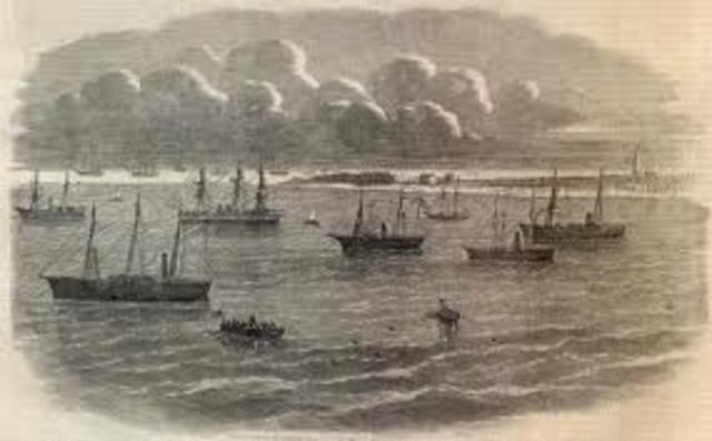 Lincoln orders blockade of the south