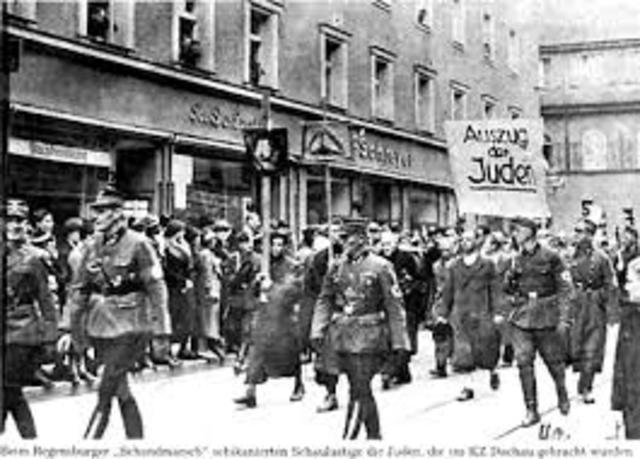 Nazis order Jews to register wealth and property.