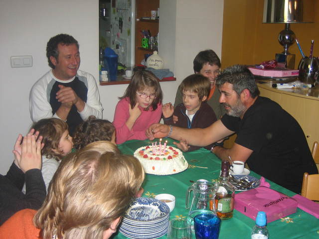 CONOCI A MI TITO POTOTO