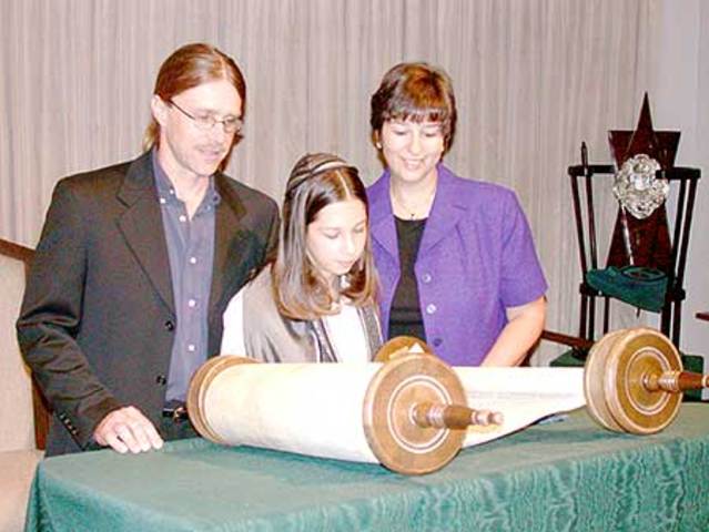 Hamburg Temple Founded