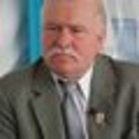 Lech Walesa and the Solidarity Movement in Poland