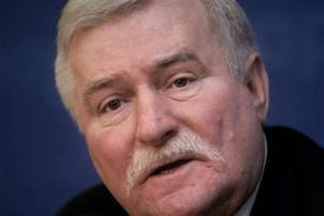 Lech Walesa & Solidarity Movement in Poland