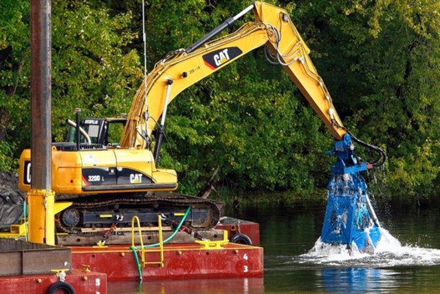 Hudson River Clean-Up
