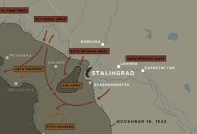 Hitler launches new offensive on Stalingrad