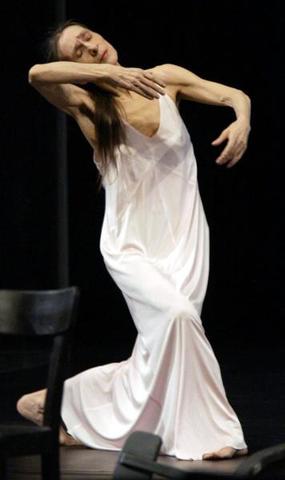 Sündis Philippina "Pina" Bausch, Solingenis, Düsseldorfi lähedal