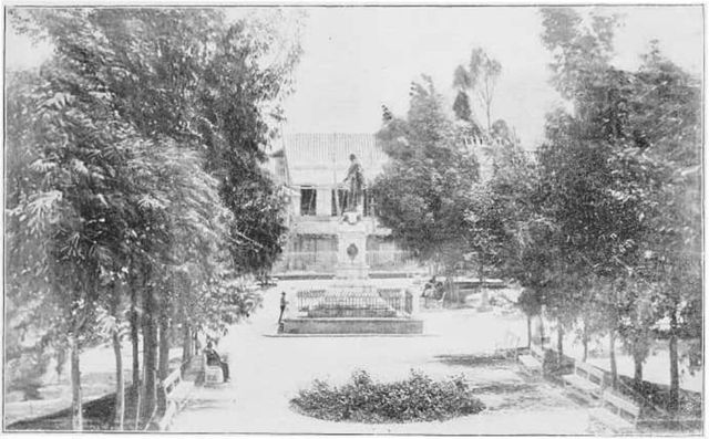 Primeras oficinas e instalaciones