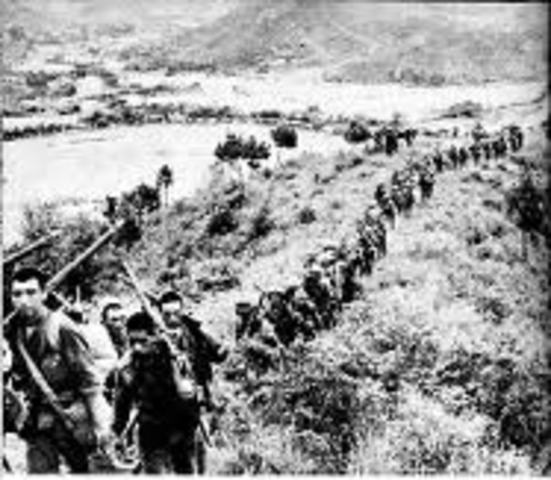 Japan invades Manchuria