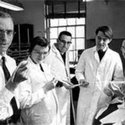 Timeline: Scientists Through the Ages