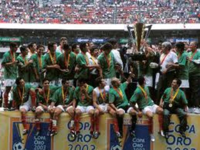 : México Campeón de la Copa de Oro 2003 ante Brasil.